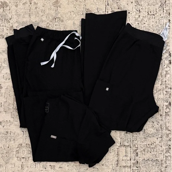 Figs Men's Black Scrub bundle - Picture 1 of 8